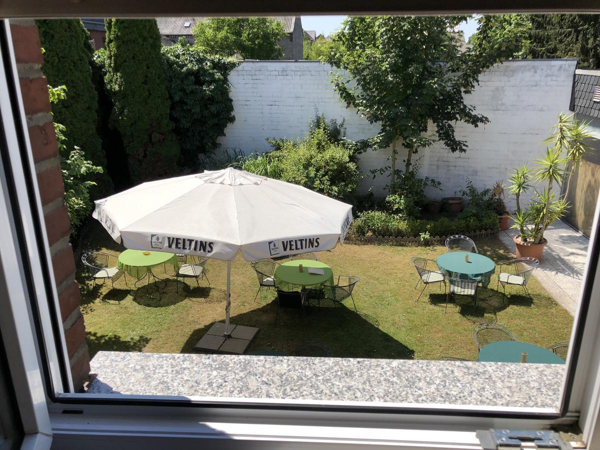 Hotel Restaurant Lenhsen Elmpt Exteriör bild